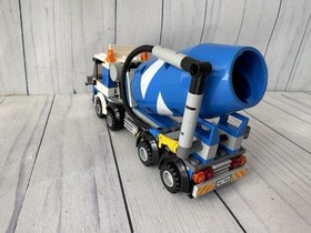 Lego #7990 ~ City Cement Mixer w/ Minifig ~ No Instruction Manual