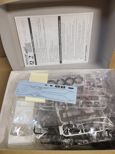 Aoshima Toyota 31 Celsior 2003 Mega RIM 1/24 Plastic Model Kit LEXUS LS - Picture 2 of 12