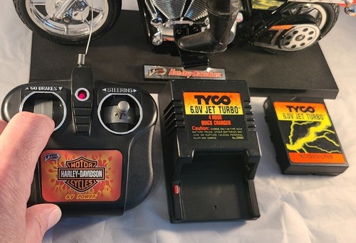 RARE Tyco RC 6.0V Turbo Flames Harley-Davidson Motorcycle Rider Charger Battery - Picture 3 of 13