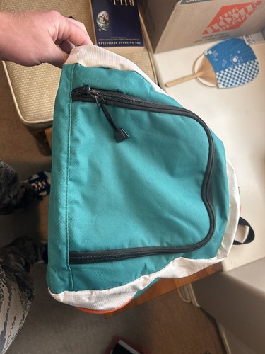 Vintage Miami Dolphins Team NFL Football Duffle Bag LARGE - Like Nwe - Versatile - Picture 8 of 17
