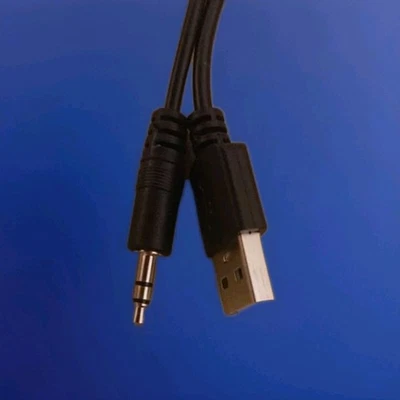 Adaptateur jack 3.5 vers USB A mâle 1,80m (compatible sièges Alfordson) - Photo 1/4