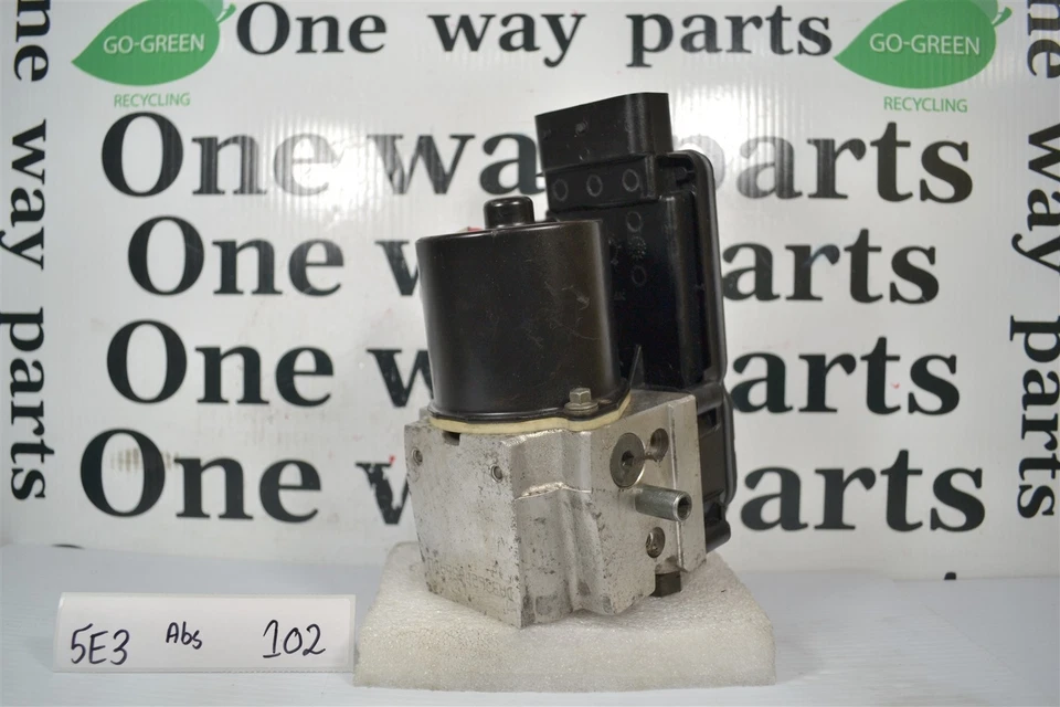 15552809D Ford E150 E250 E350 Van 2007 ABS модуль антиблокировочного тормозного насоса 5E3 102 - Изображение 2 из 4