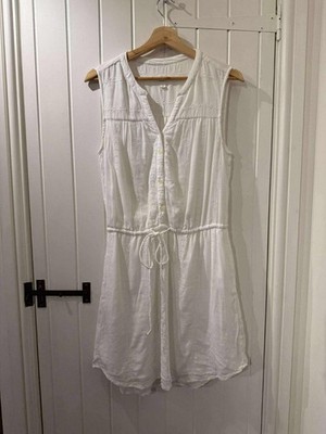 Gap ärmelloses Crinkle-Shirtkleid mit Ösen in weiß Größe Small 