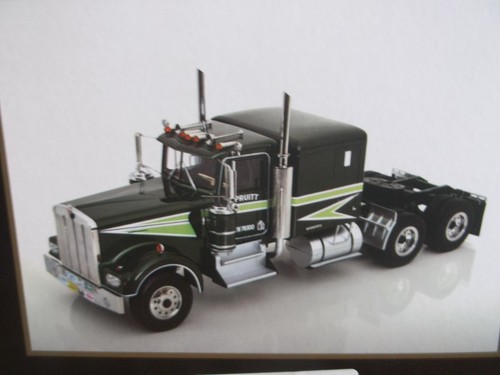 Road Kings RK180126 - MOVIN ON - Kenworth W900 - Escala 1/18 NUEVO - Imagen 3 de 5