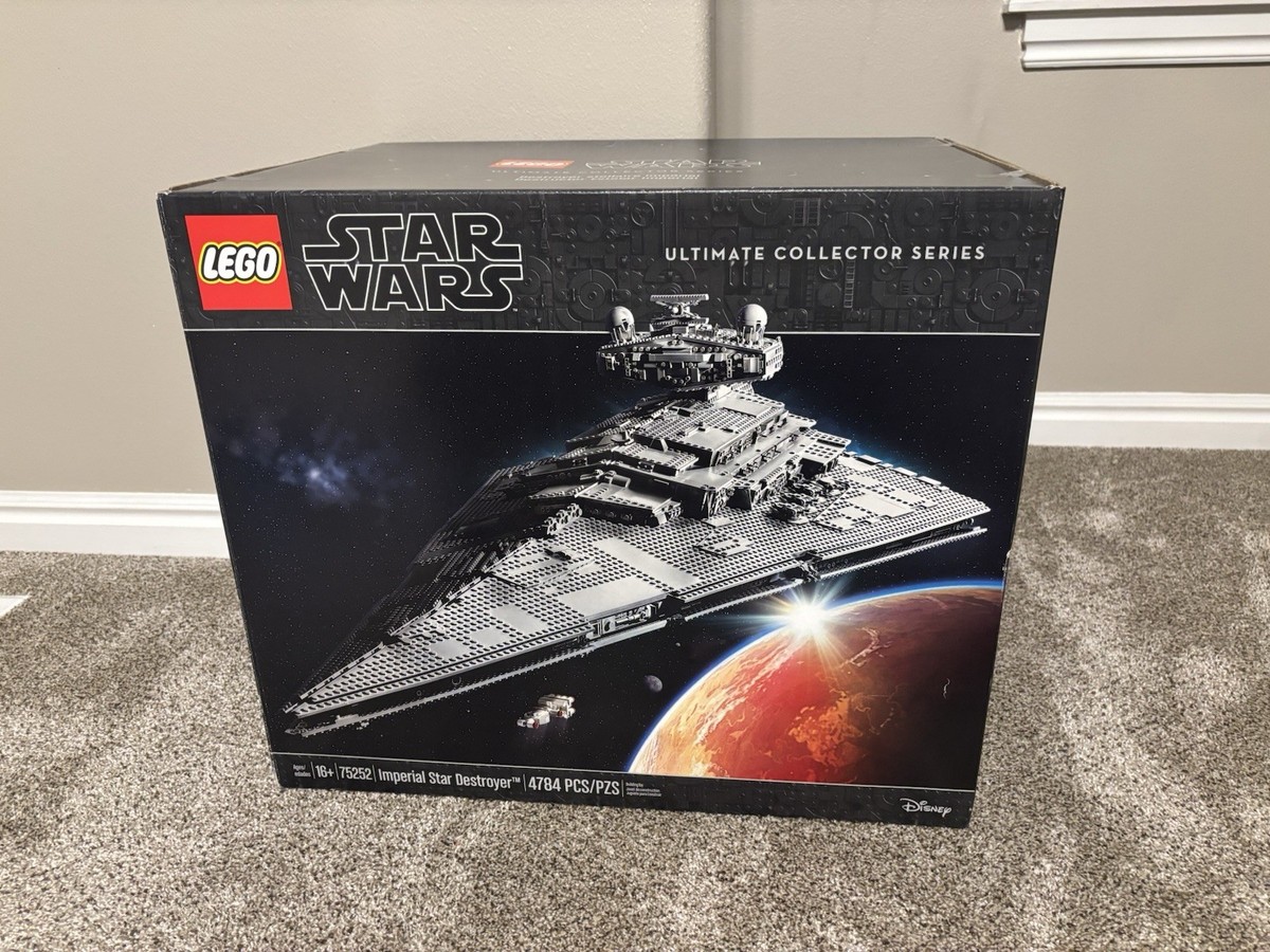 LEGO Star Wars Imperial Star Destroyer UCS (NEW IN BOX) (75252