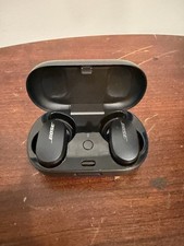  USED Bose QuietComfort 429708 Wireless Built-in Mic Noise Canceling Earbuds