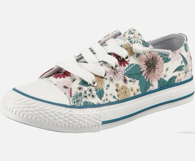 Dockers by Gerli Kids Size 33 Slip On Sneaker Floral Loafer Casual Shoe