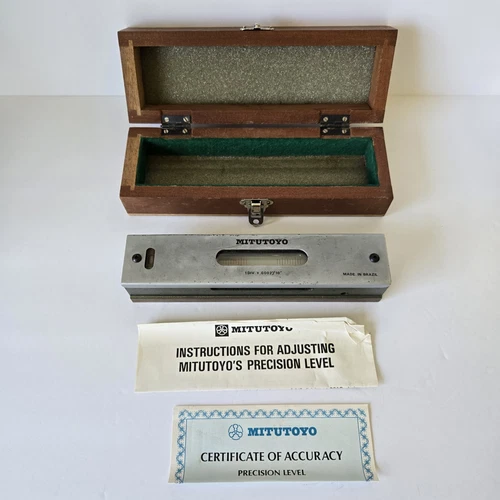 MITUTOYO No. 960-613 Precision LEVEL 1Div.=.0002"/10" Tool w/ Wooden Case Brazil