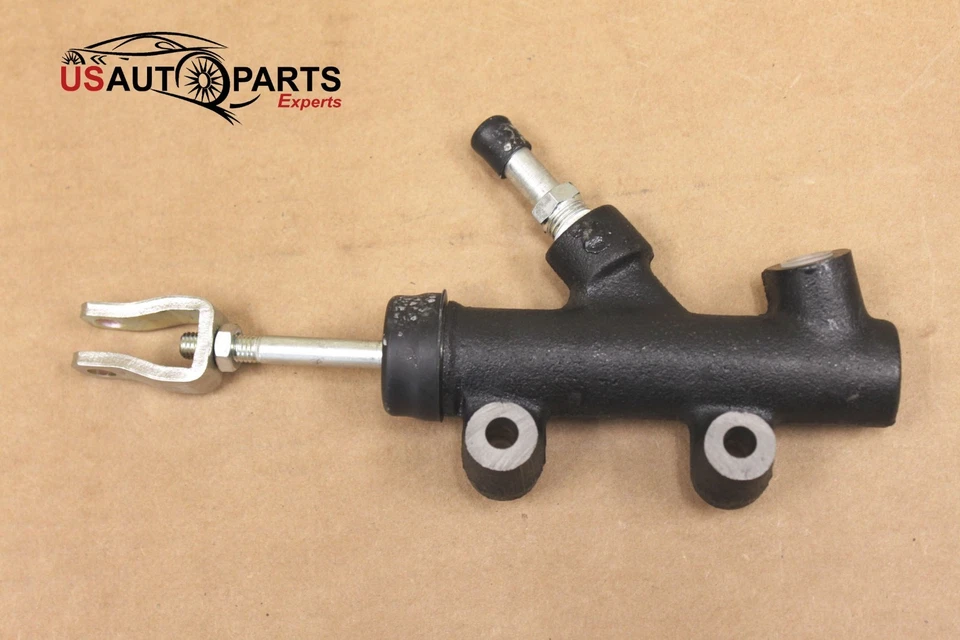 Genuine ISUZU Clutch Master Cylinder Asm For NPR 4BD2 3.9L 1992-1997 - Image 3 of 4