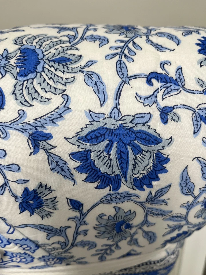 Artelier Nicole Miller Blue White Floral KING Traditional Block Reversible Quilt - Image 3 of 4