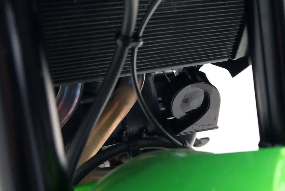 Denali SoundBomb mini electromagnético tono bajo Ducati 996R 2001 Foto 3 de 3