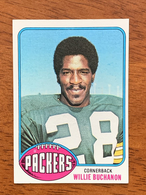 1976 Topps Football Card #19 - Willie Buchanon, Green Bay Packers - Near Mint