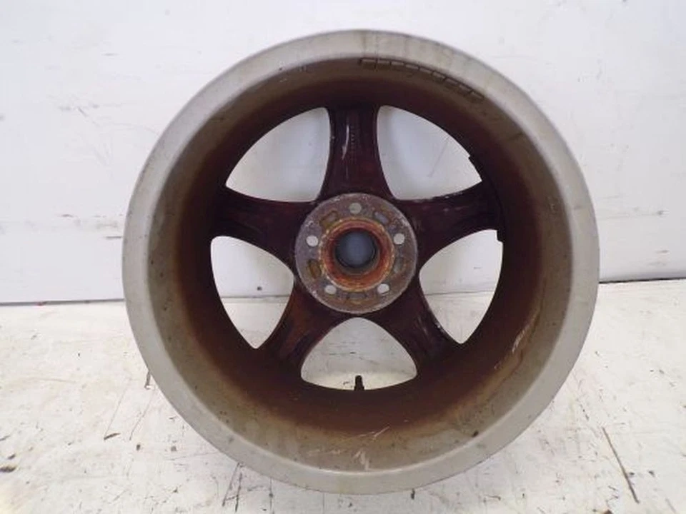 Llanta 6.5Jx16 H2 ET50 LK5x112x72.5 se adapta a VW JETTA V - Imagen 4 de 4