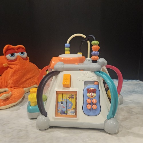 HuiLe Toys Activity Pyramid 5 Sided Developmental Toy WORKS