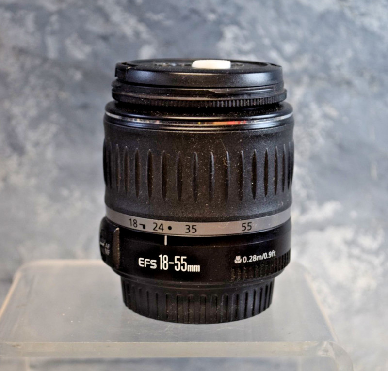 Canon EFS 18-55mm 1:3.5-5.6 II Zoom Camera Lens  [Untested]
