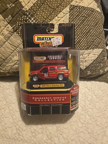 Matchbox '00 Chevy Suburban Rescue Vehicle - White