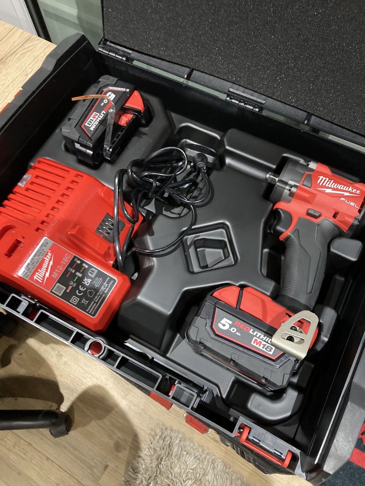 Milwaukee M18 FIW2F38 FUEL 3/8” Impact Wrench 2x 5.0Ah Batteries Charger Case