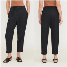 Everlane The Poplin Pleated Taper Pant in Black 10 Belted Sleek Workwear Cotton