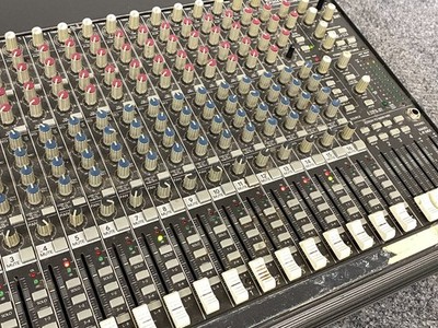 Mackie CR1604-VLZ 16-Channel Mic/Line Mixer w/ Power Cord (As Is