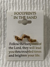 Jesus Footprints in the Sand Christian Lapel Pin, Gold Plate, Made in USA NEW