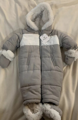 BSORBA Baby Boy Girl Faux Fur Snowsuit Size 3-6 Mths $98.00 Retail