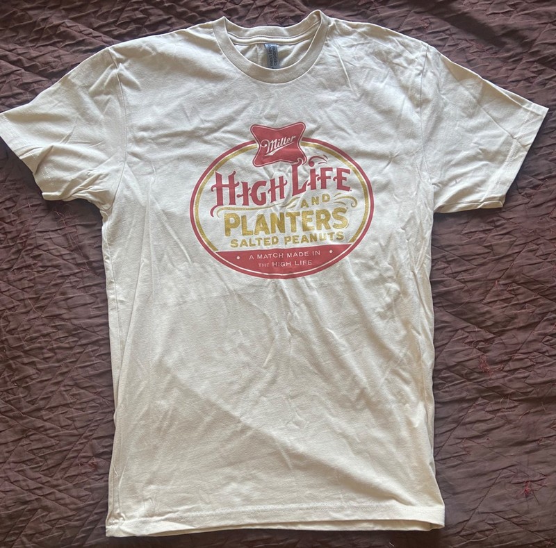 Miller High Life & Planters Peanuts T Shirt, size M