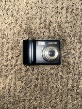 Samsung Digimax S500 Compact Digital Camera 5.1 MP 3x Optical Zoom UNTESTED