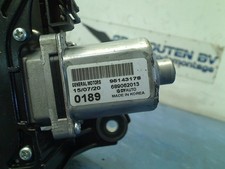 SCHEIBENWISCHERMOTOR HINTEN Opel Karl 2015 95143178