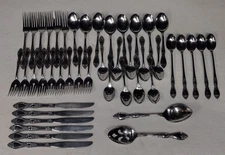 Wm A Rogers Oneida Silver Huntington 40 Pc Flatware Set Serv 4 ++ 