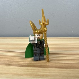 100% Complete LEGO Marvel: Loki's Cosmic Cube Escape (6867)