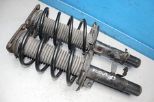 2x Federbein Stoßdämpfer vorne links rechts Ford Focus III 3 DYB Turnier Bj.15