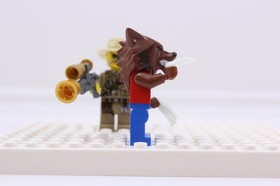 LEGO Monster Fighters Werewolf mof003 & Major Quinton Steele mof004 Minifigures