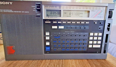 Sony ICF-2001D Weltempfänger