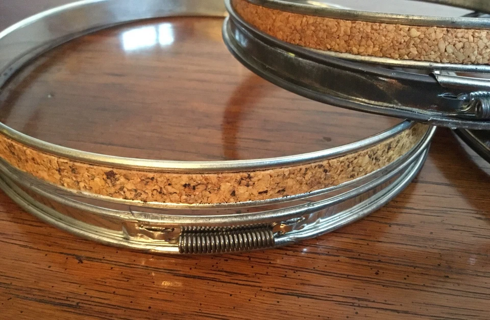 3 Pc Lot Vtg Metal Spring Tension Embroidery Hoops w/Cork Lining 6” 6” 5” Rounds - Image 3 of 4