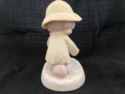 Vintage Precious Moments You're One In A Million To Me Figurine with Box - Picture 3 of 12