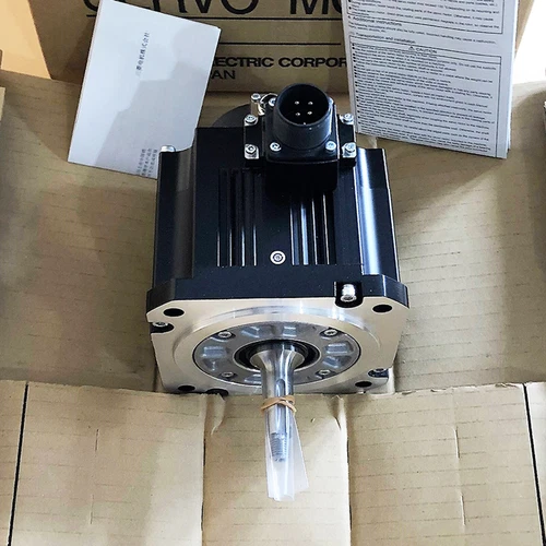 1PC Mitsubishi HG104T-D48 AC SERVO MOTOR HG104TD48 New In Box Expedited Shipping - Picture 1 of 2