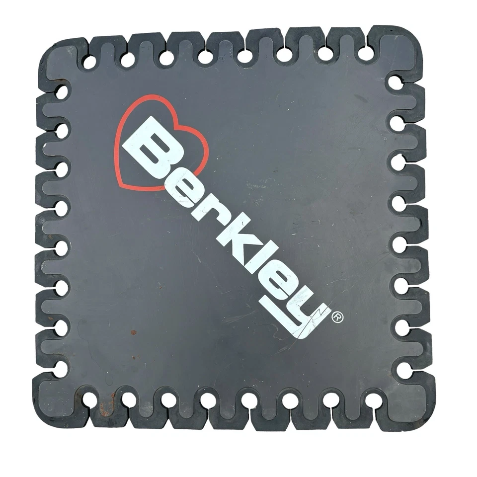 Soporte de exhibición de 32 postes para caña de pescar Berkley vintage años 60 Foto 2 de 4