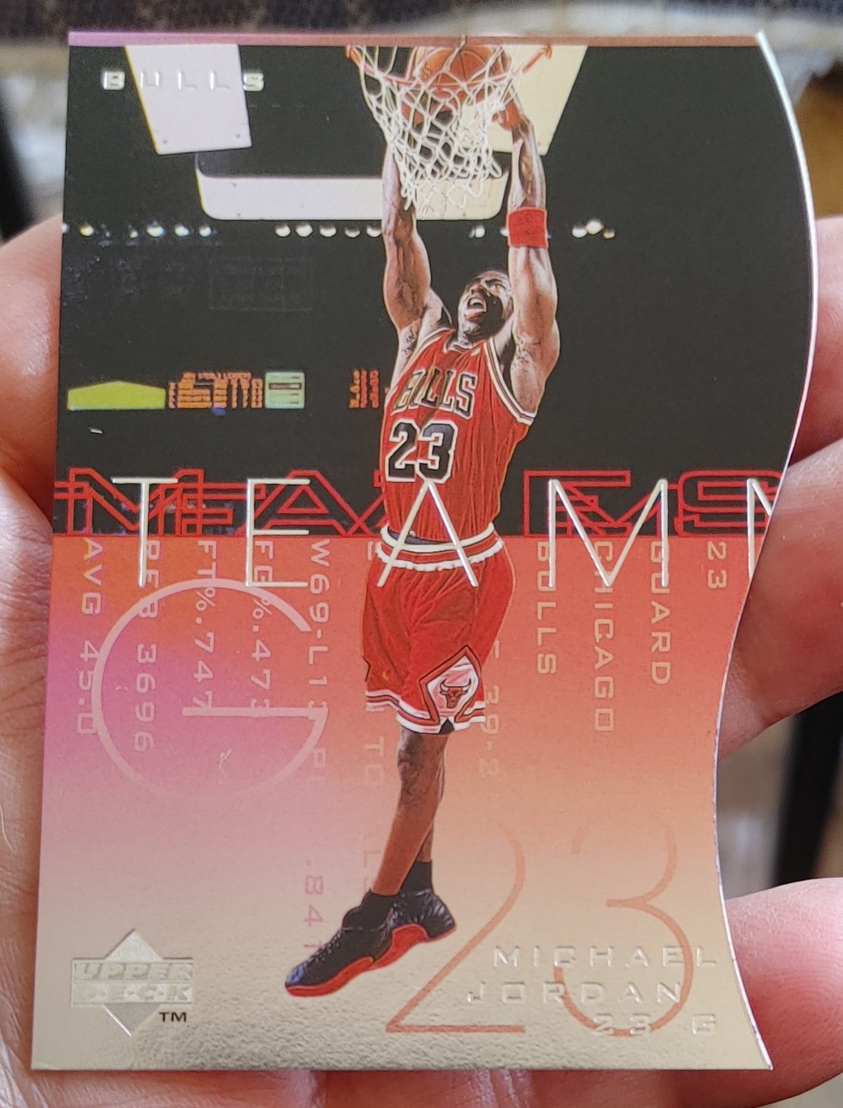 1997-98 UPPER DECK MICHAEL JORDAN * DIE-CUT * TEAMMATES CARD #T7 * HOF * BULLS *