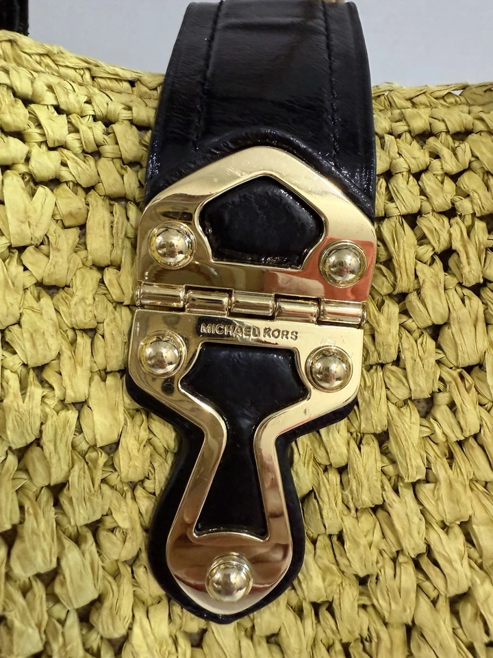 Michael Kors Womens Santorini Tote Bag Yellow Black Straw Patent Leather Woven - Image 4 of 4