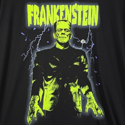 FRANKENSTEIN HORROR SHIRT XL GREEN Casual Movie Universal Monster NWT