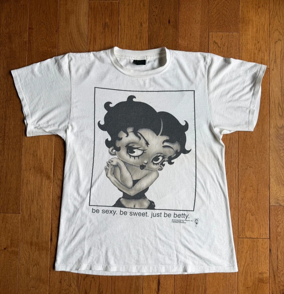 Preços baixos em Camisa da Betty Boop em Camisetas Vintage