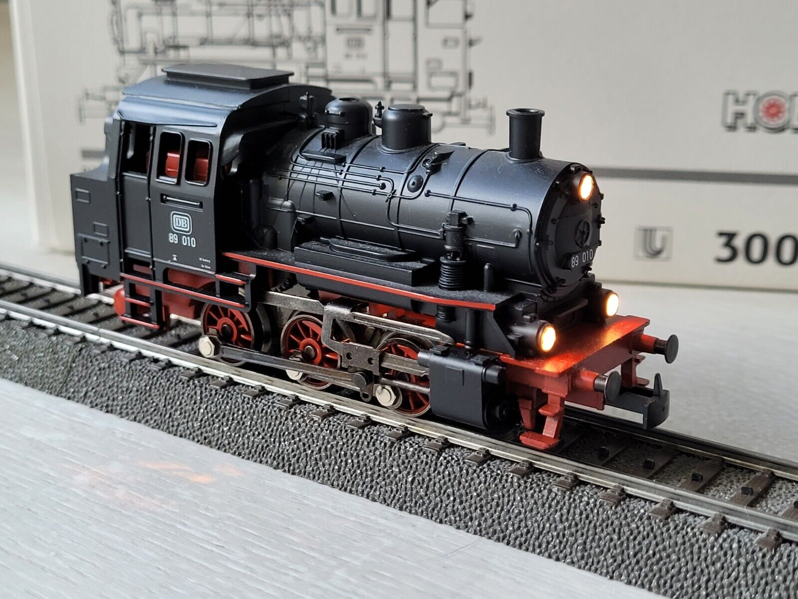 Märklin Dampflokomotive BR 89.0 Art-Nr. 30000 im Maßstab 1:87 H0 in OVP