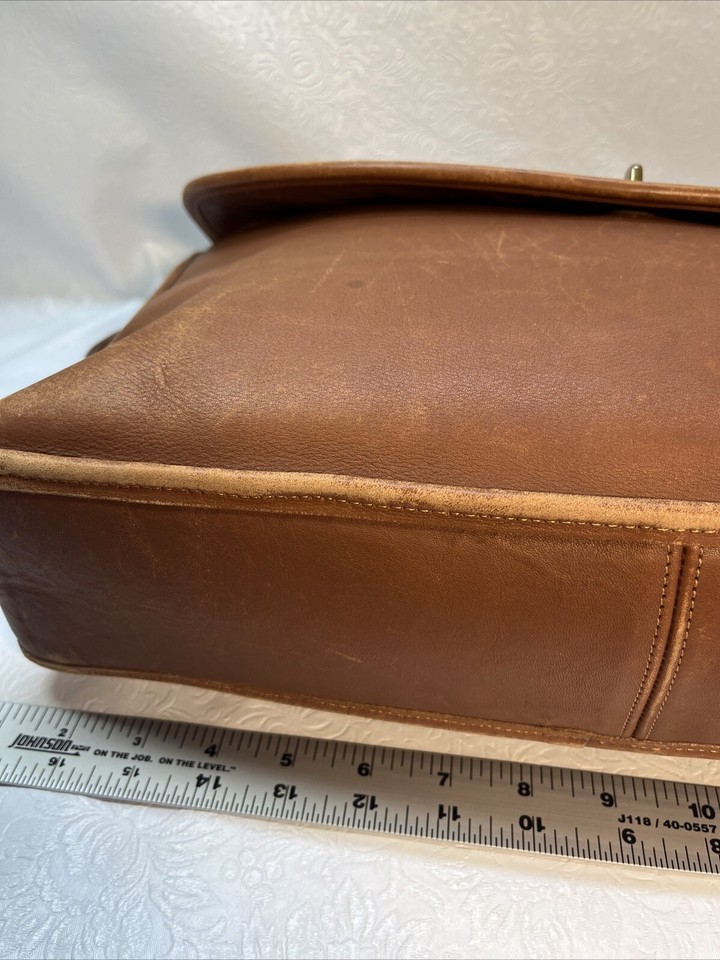 Vintage Coach Leather Briefcase Messenger Bag Leather Made In USA Read