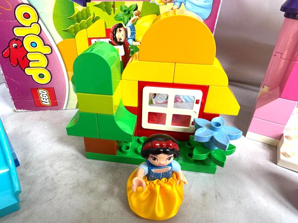 Lego Duplo Disney Princess 10596 Retired COMPLETE Ariel Cinderella Snowwhite Box - Image 3 of 4