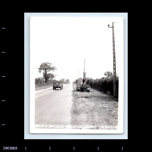 Old Vintage Photo MILITARY CONVOY WW2 CHATEAUDUN FRANCE 1944