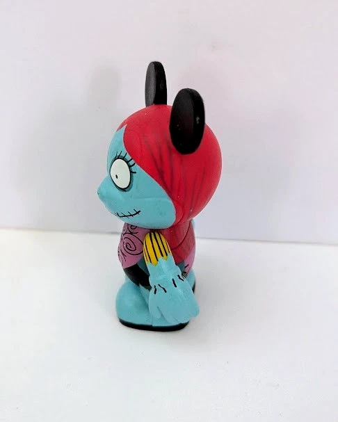 Disney Vinylmation Casey Jones NBC Sally and Sandy Claws Figures Bundle Lot - Image 3 of 4