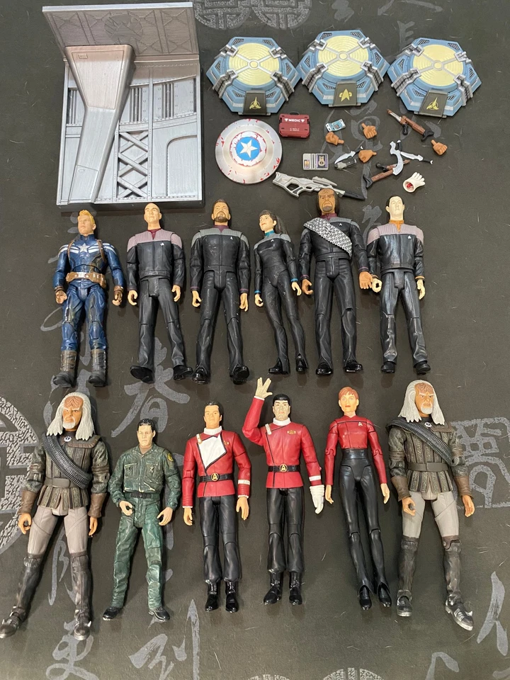 Star Trek, Marvel, Battlestar Galactica Diamond Select Lot - Кирк, Спок и т.д. - Изображение 2 из 4