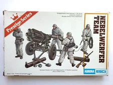 ESCI 1:35 German Smoke Unit Nebelwerfer 41 Rocket Launcher Team Model Kit 6301