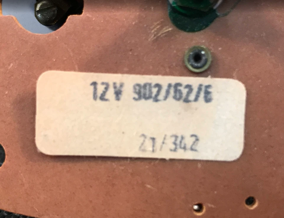 梅赛德斯-奔驰仪表组 - 003-540-46-47 - 适用于 MBZ 240D、280CE 及更多 — 第 3/4 张图片