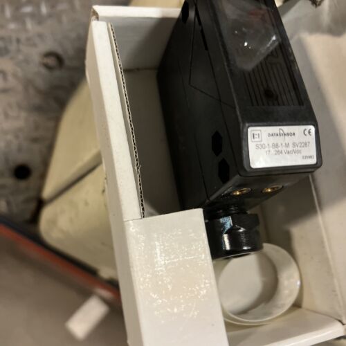 NIB Data Sensor S30 Series S30-1-B8-1-M - Picture 2 of 4